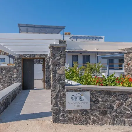 Golden Sunrise In Santorini Appart hôtel 4*