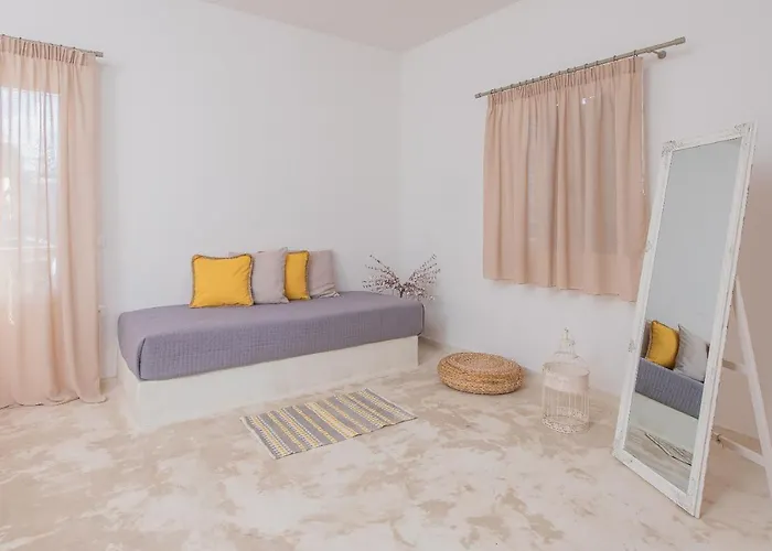 Aparthotel Golden Sunrise In Santorini