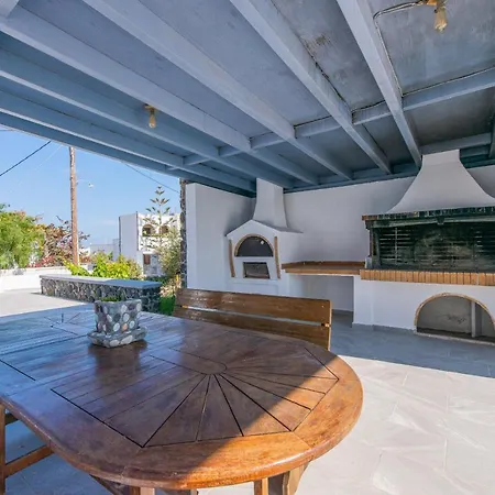 Aparthotel Golden Sunrise In Santorini 4*