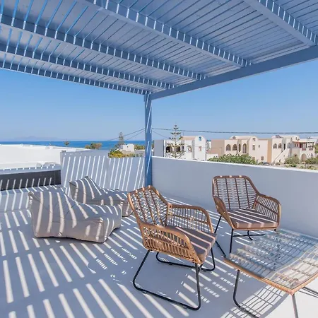 Apart Otel Golden Sunrise In Santorini Kamári