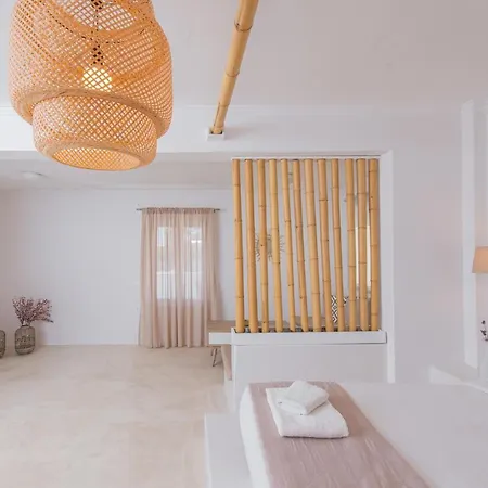 Апарт-отель Golden Sunrise In Santorini Камари