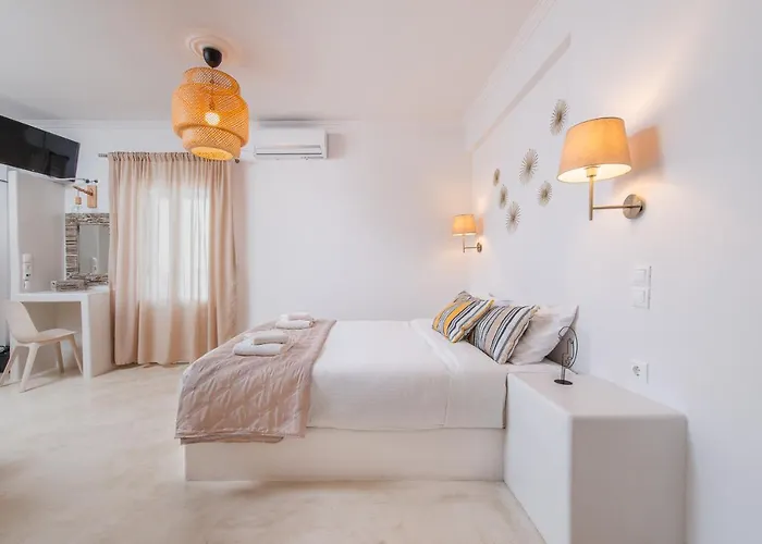 Apartahotel Golden Sunrise In Santorini