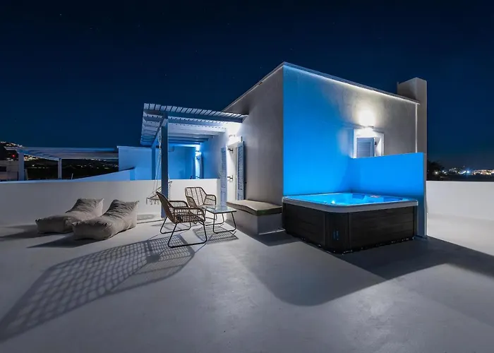 Apartahotel Golden Sunrise In Santorini Kamári