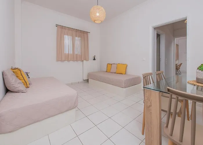 Apartahotel Golden Sunrise In Santorini 4*