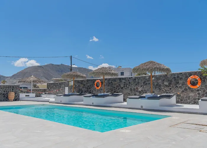 Apartahotel Golden Sunrise In Santorini Kamári